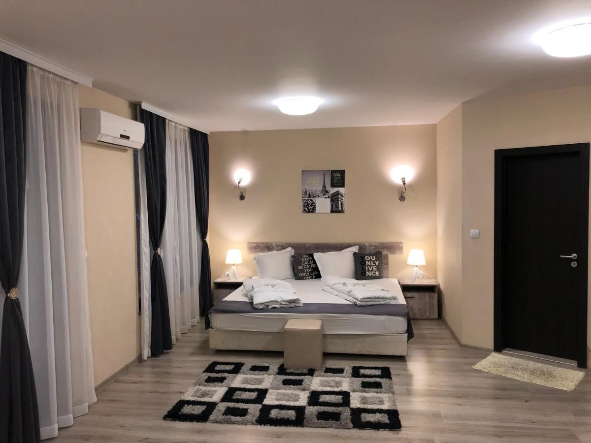 Отель Hotel Ostrova - Free Parking & WiFi Пловдив-37