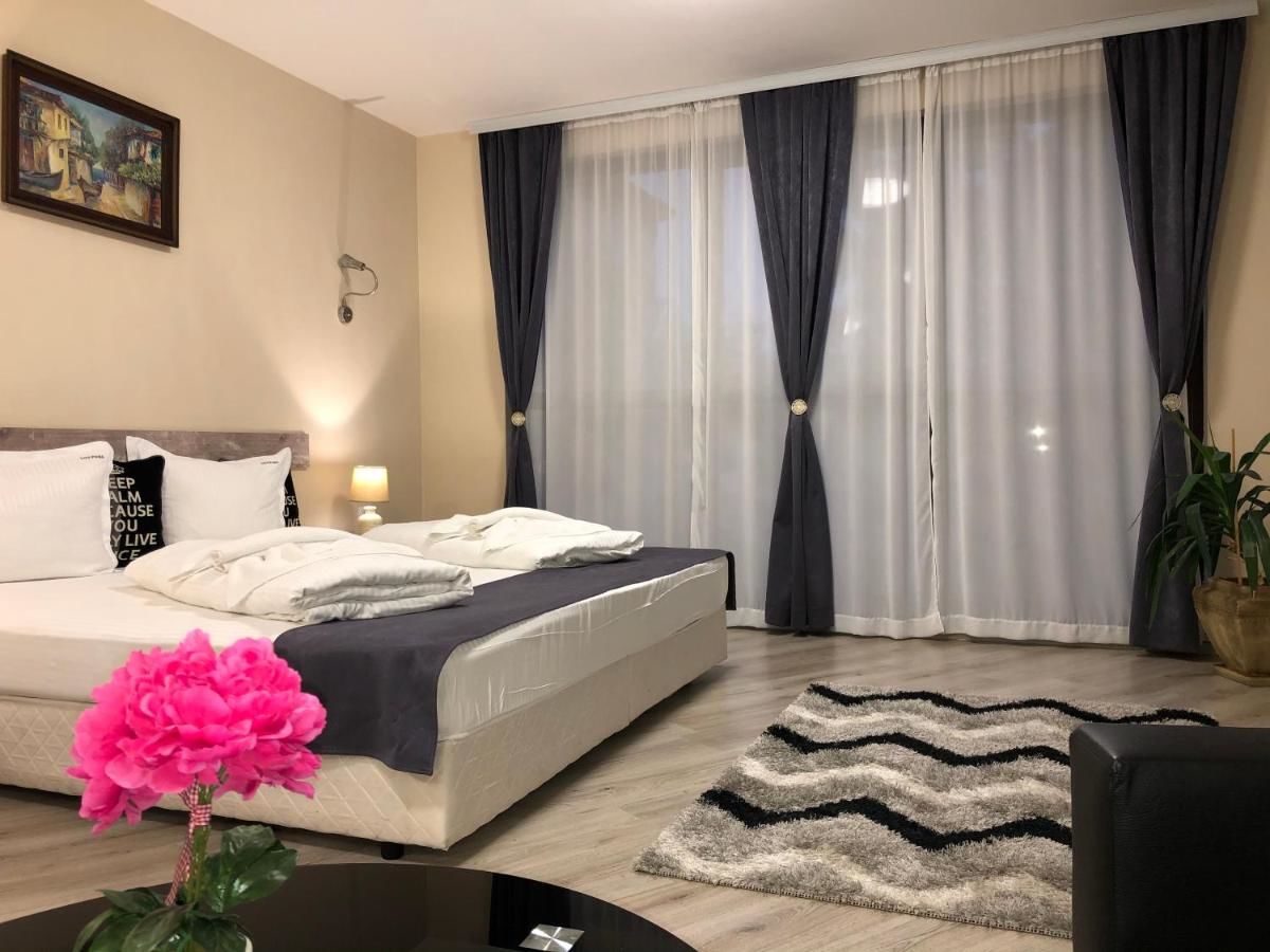 Отель Hotel Ostrova - Free Parking & WiFi Пловдив-40