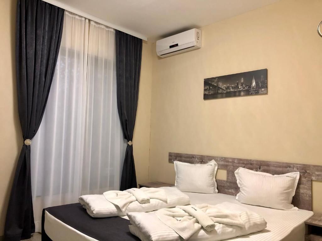 Отель Hotel Ostrova - Free Parking & WiFi Пловдив-50
